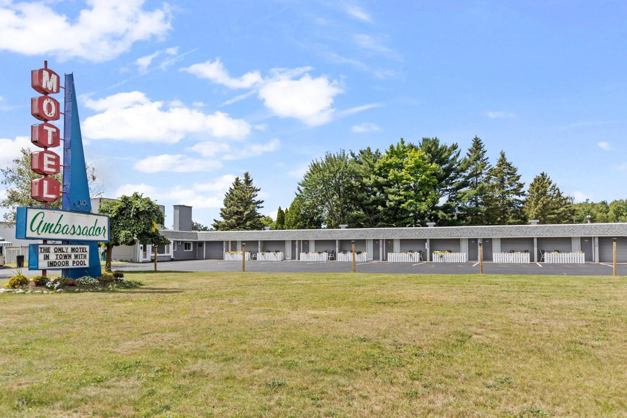 Ambassador Motel Sault Ste. Marie Zewnętrze zdjęcie